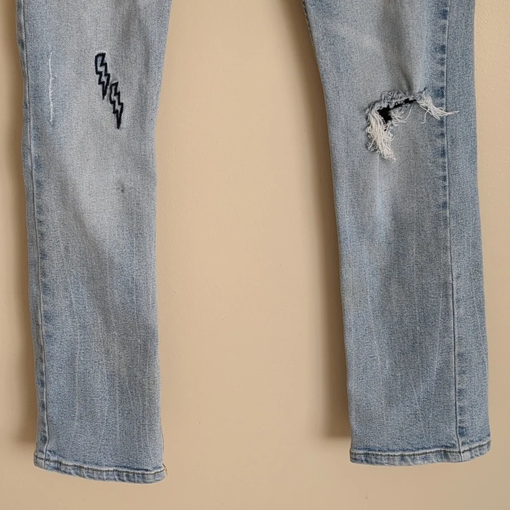 511 Slim Levi's Patch Jeans Light Wash Distressed (Kids Size 14 Regular)